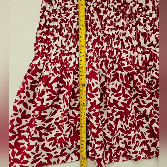 Oscar de la Renta 100% Silk Skirt, Size 2 - Picture 6 of 6